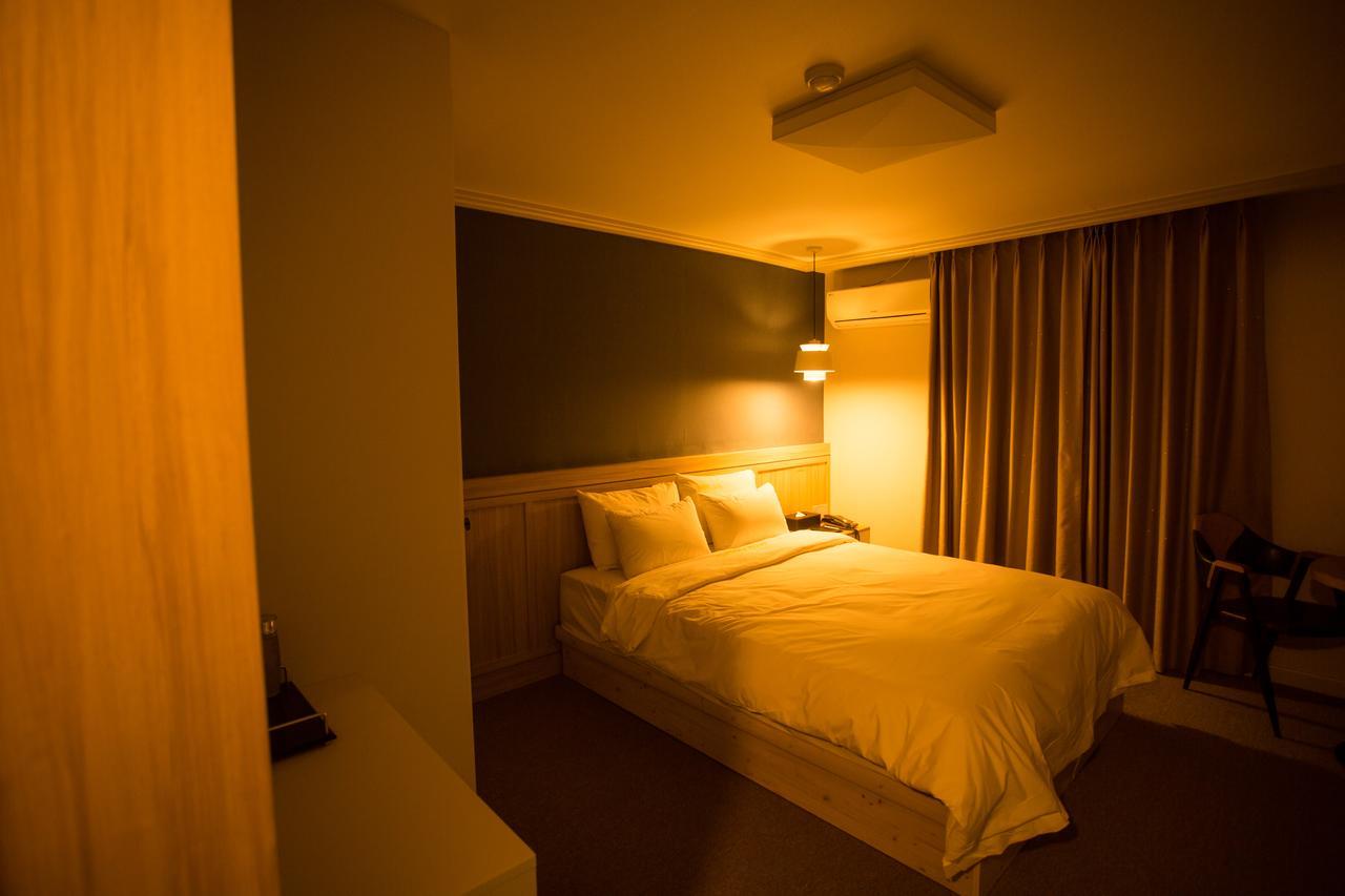 Gallery Tourist Hotel Cheongju Extérieur photo