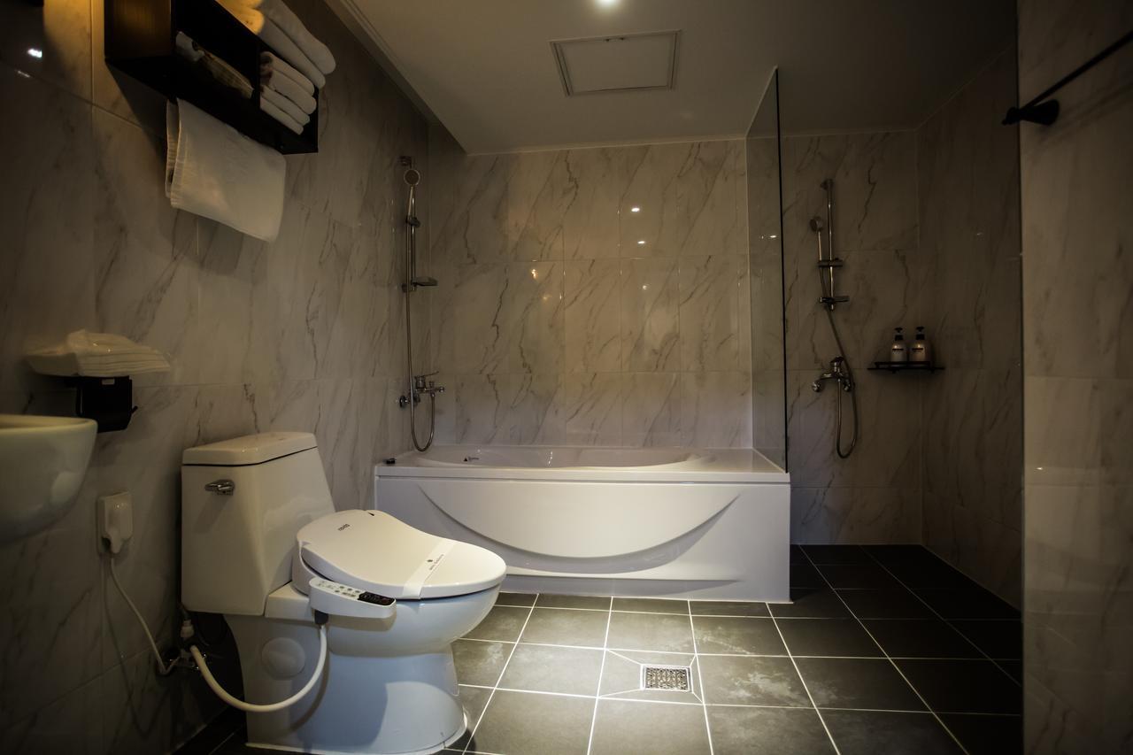 Gallery Tourist Hotel Cheongju Extérieur photo