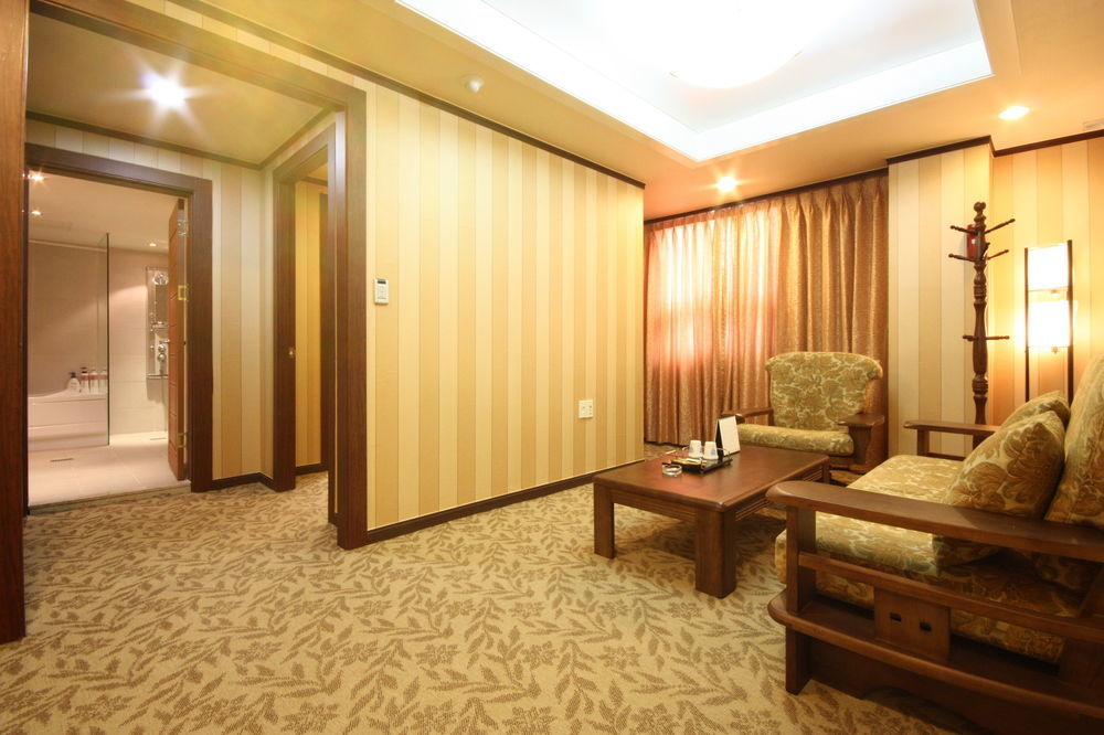 Gallery Tourist Hotel Cheongju Extérieur photo
